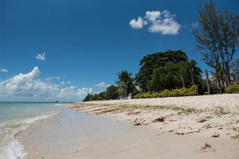 Stella Marris Beachfront Villa Pointe aux Sable Exterior foto